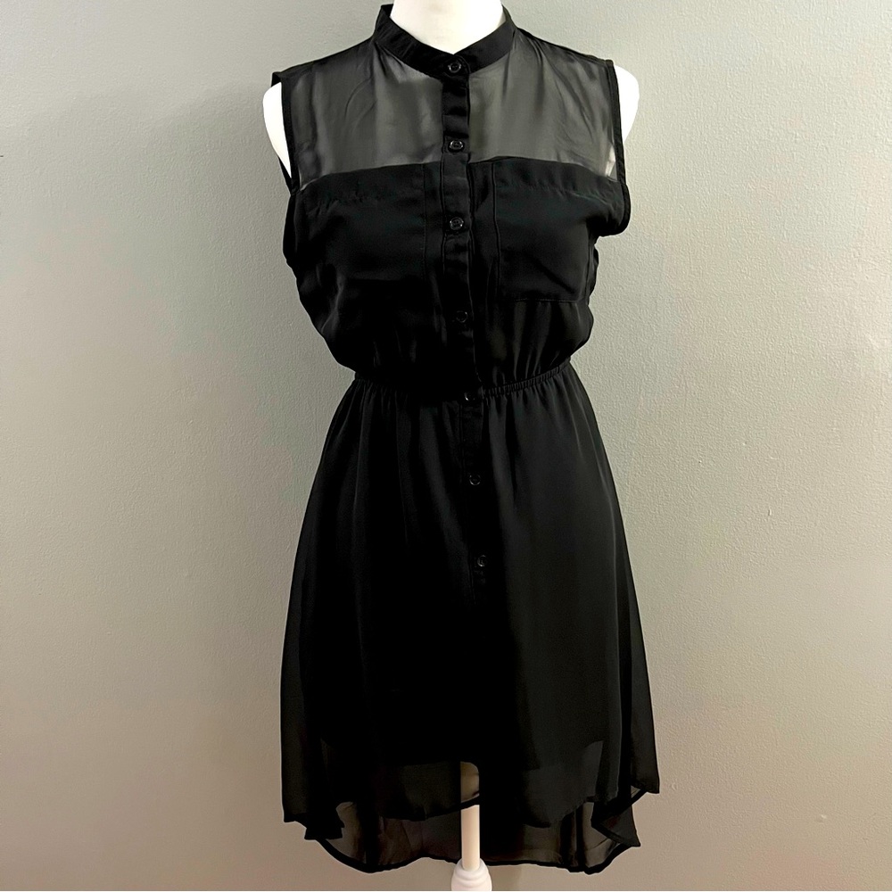 👗 Forever 21 | High-Low Black Button Up Dress